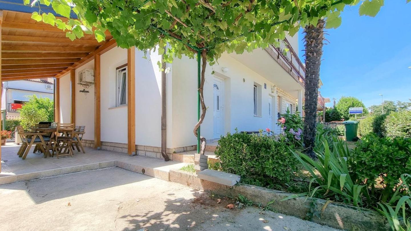 Bosko Apartment Умаг Екстериор снимка