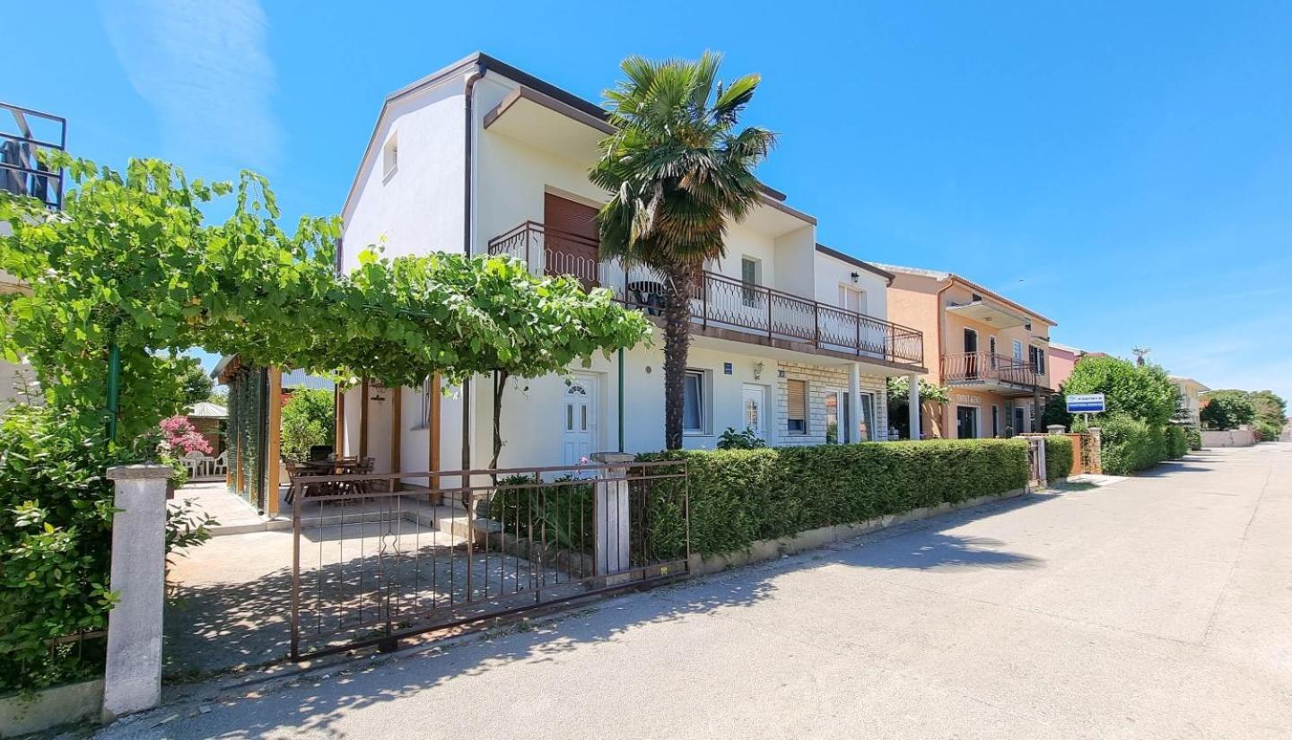 Bosko Apartment Умаг Екстериор снимка